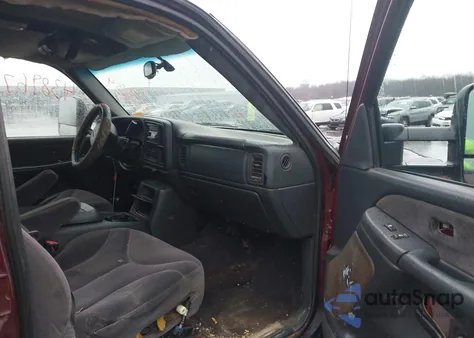 2002 GMC Sierra 2500Hd Sle z USA, uszkodzony, nr VIN 1GTHK23U92F215643